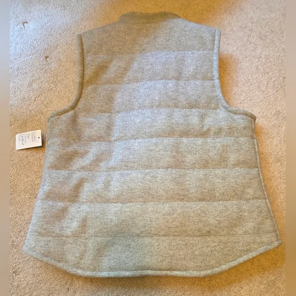 Croft &‎ Barrow Women's Gray Quilted Vest - Picture 10 of 10